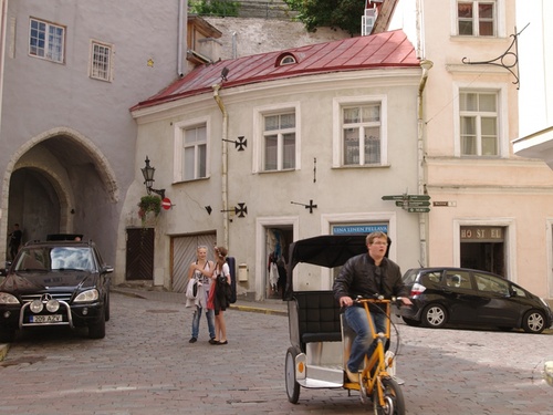 Tallinn's side streets are not so crowded